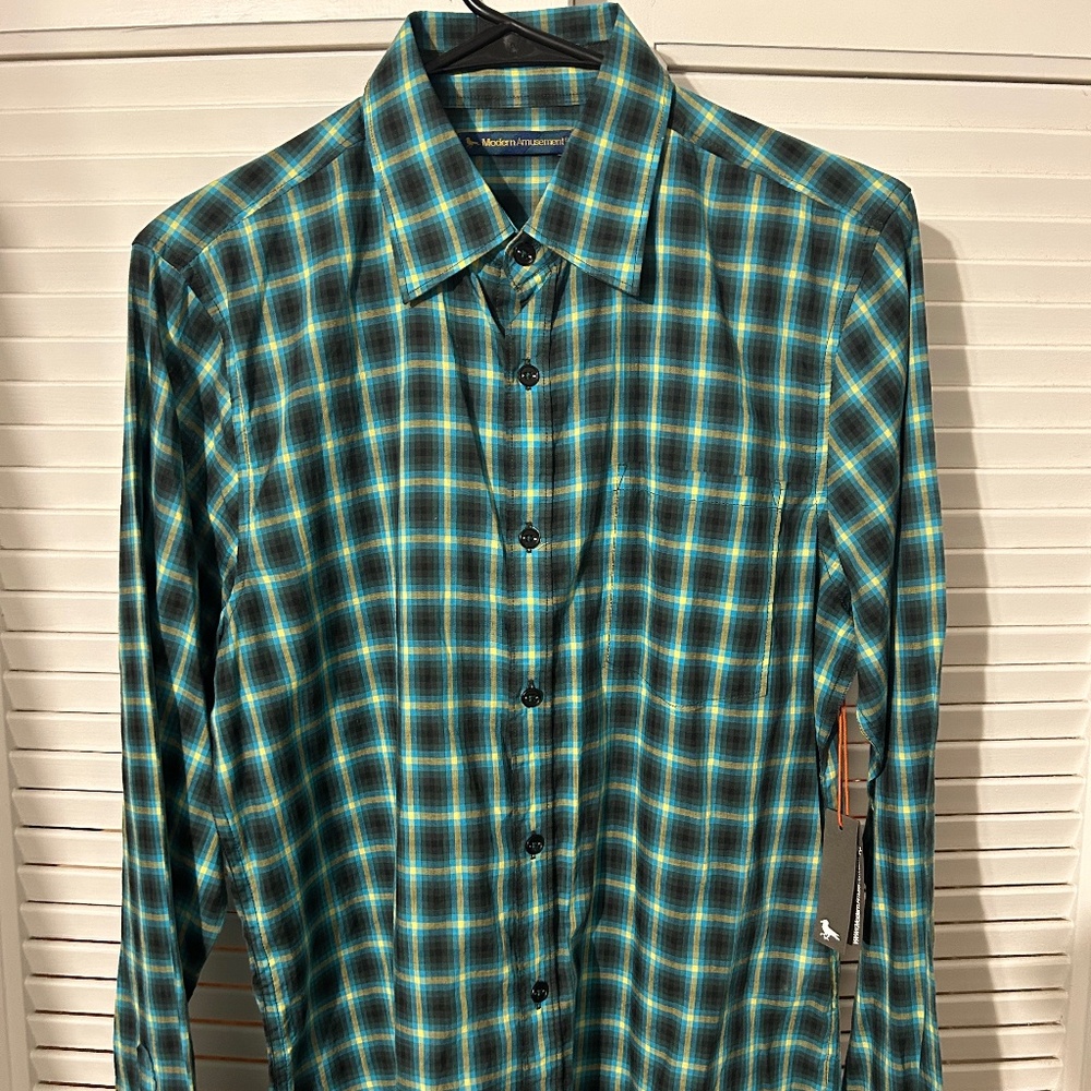 BRAND NEW WITH TAGS ❗️ Modern Amusement Men’s Shirt